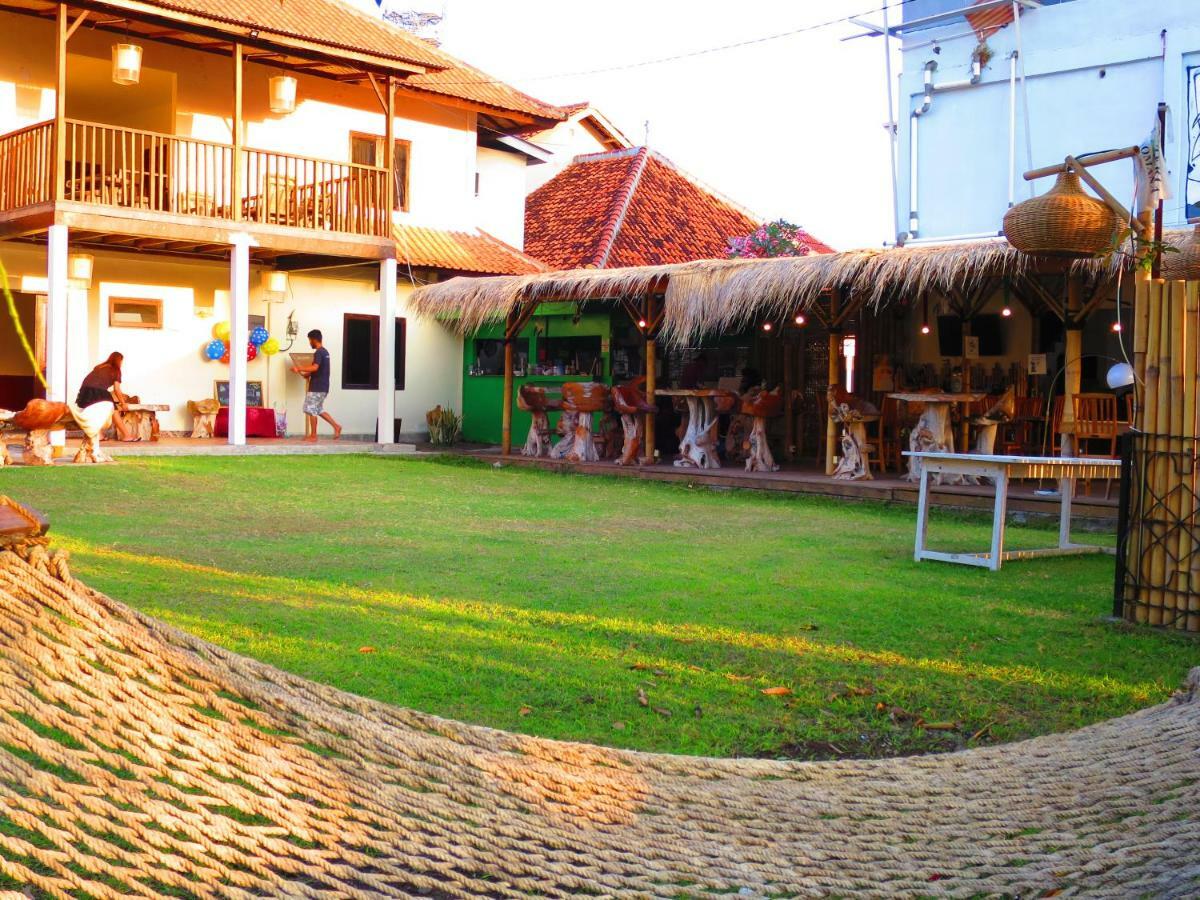 Bali Utopia Backpacker Jimbaran  Exterior photo